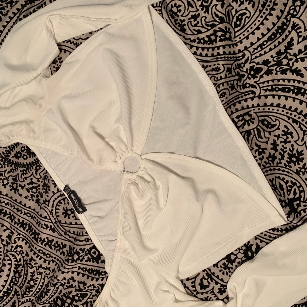 Prettying little thing crop top